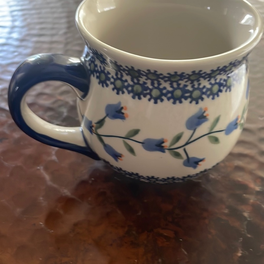 Mugs